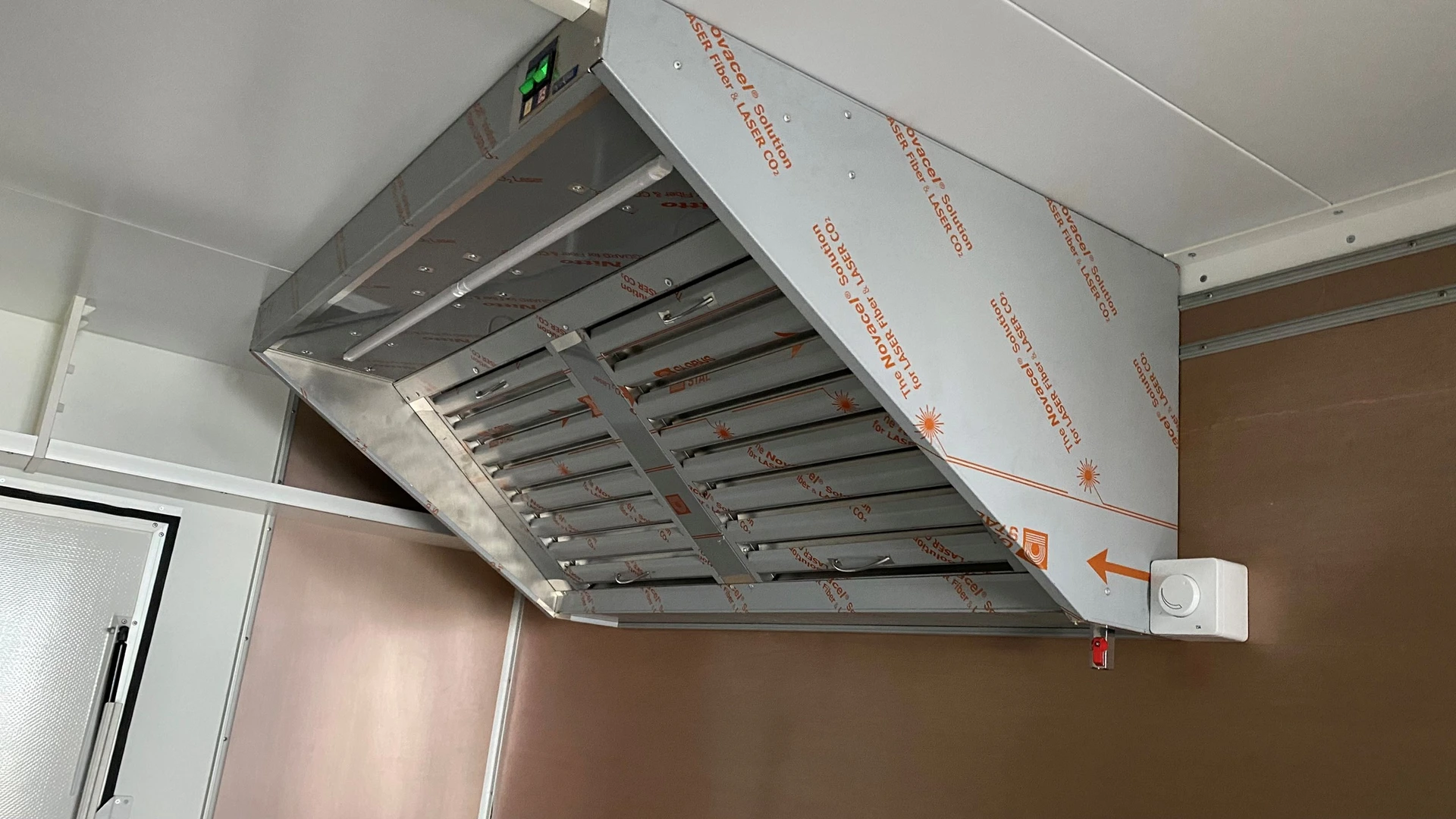 Remorque stand de vente réfrigérer – Image 14