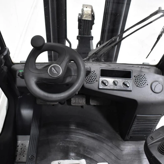 LINDE H 35 T-02 - 3500 kg à 4650 mm – Image 2