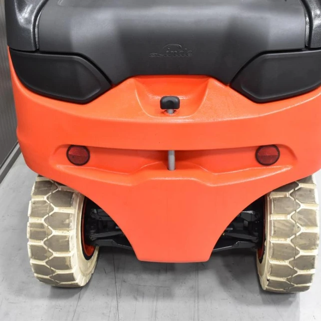 LINDE E 40 H/600-01 - 4000 kg jusqu'à 3120 mm – Image 2