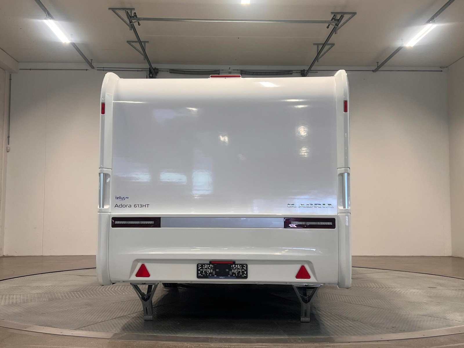 Caravane Adria Adora 613 HT – Image 37