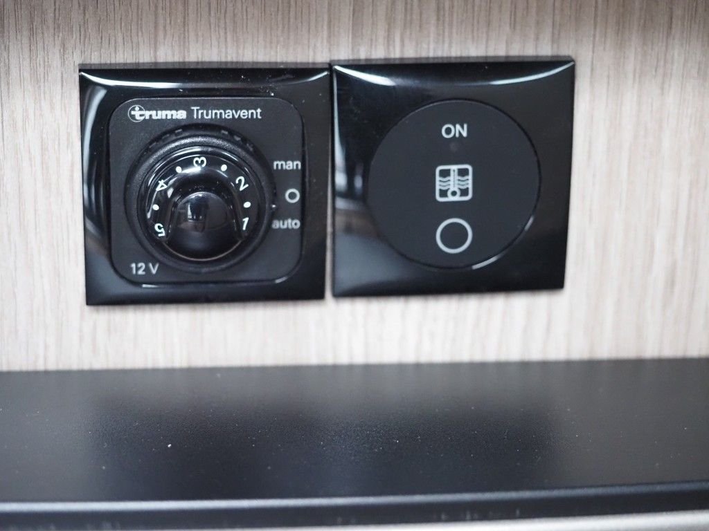 Caravane Bürstner Premio Life 430 Brava – Image 9