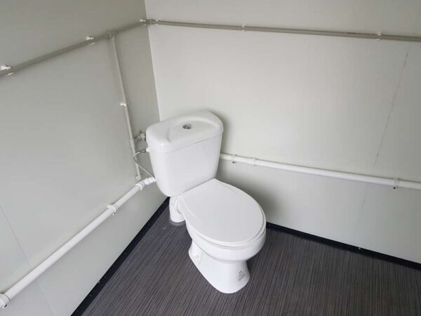 Remorque Sanitaire avec toilette double 3,50x2M 750KG – Image 5